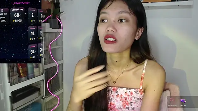 skinny gracie online show from 04/11/26, 10:58