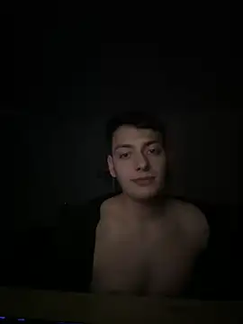 Hotdatev9 online show from 02/02/26, 07:23