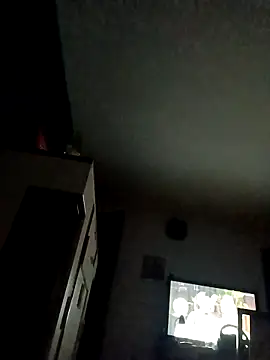 Snapshot of KissMeAss9387 chatting on 09/21/25, 10:33 KissMeAss9387 online show from 09/21/25, 10:33