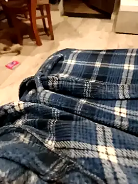 Snapshot of KissMeAss9387 chatting on 11/14/25, 09:35 KissMeAss9387 online show from 11/14/25, 09:35