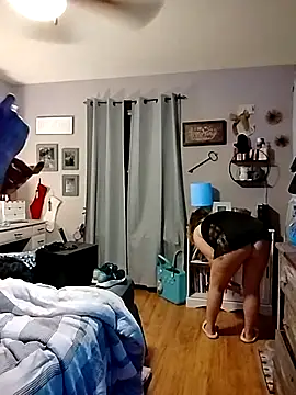 BDWhiteboy69 online show from 11/26/25, 05:41