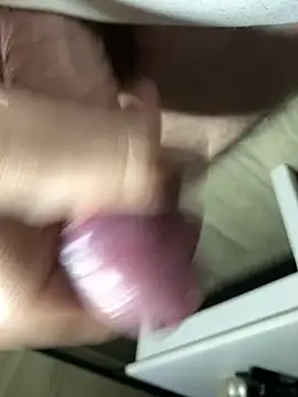 Jonny Agatha online show from 04/23/26, 10:12