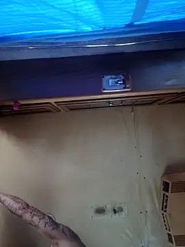 ShawnandDani7074 online show from 03/25/26, 02:34