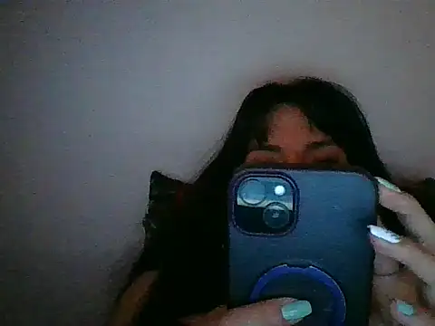 Snapshot of a_miss chatting on 09/28/25, 02:39 a miss online show from 09/28/25, 02:39