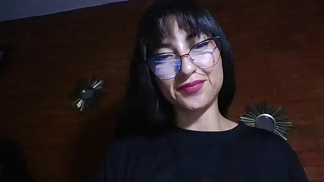 Snapshot of a_miss chatting on 10/29/25, 10:11 a miss online show from 10/29/25, 10:11