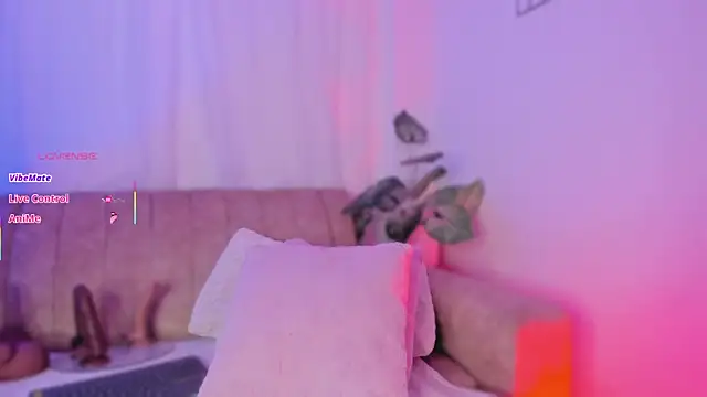Lily-Soto online show from 05/30/26, 10:34