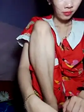 DauTay hot online show from 10/31/25, 02:18