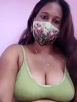 Snapshot of Tamil_Amul chatting on 11/21/25, 02:38 Tamil Amul online show from 11/21/25, 02:38