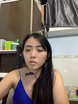 Snapshot of Minee1202 chatting on 10/28/25, 06:06 Minee1202 online show from 10/28/25, 06:06