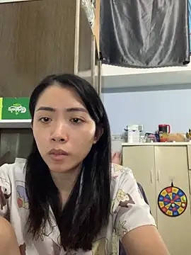 Snapshot of Minee1202 chatting on 12/05/25, 01:14 Minee1202 online show from 12/05/25, 01:14