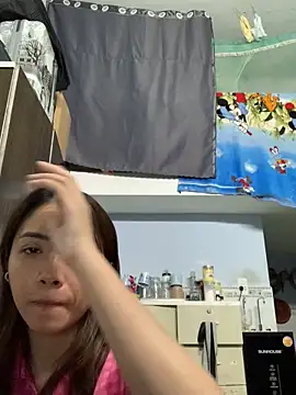 Minee1202 online show from 05/13/26, 12:52