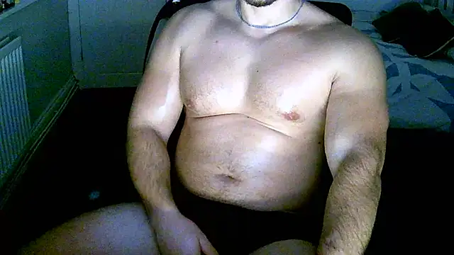 Snapshot of Serpent2463 chatting on 11/09/25, 11:14 Serpent2463 online show from 11/09/25, 11:14