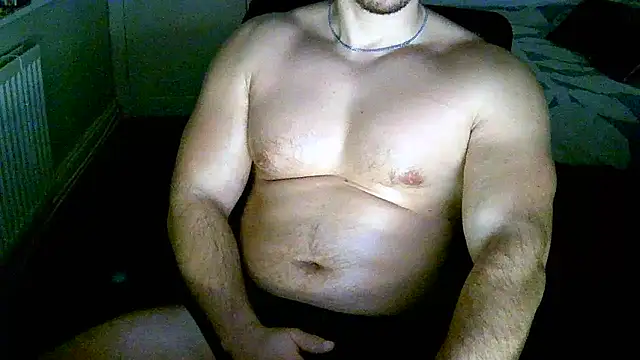 Snapshot of Serpent2463 chatting on 12/15/25, 09:30 Serpent2463 online show from 12/15/25, 09:30