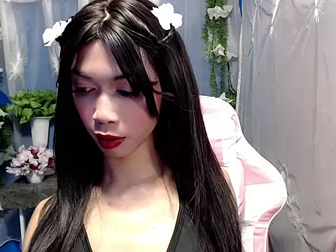 Snapshot of Anggeh_Slut chatting on 11/02/25, 01:02 Anggeh Slut online show from 11/02/25, 01:02