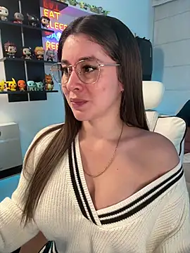 Sharon 07 online show from 04/14/26, 11:44