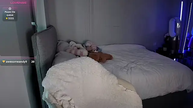 jjulietterose online show from 08/01/26, 08:35