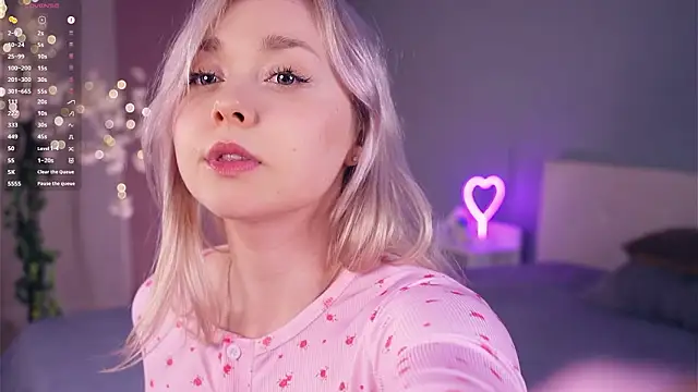 AccaCroyle online show from 03/23/26, 05:06