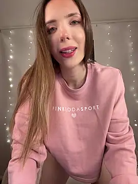 LINA ALL EYES ON YOU online show from 04/22/26, 06:31