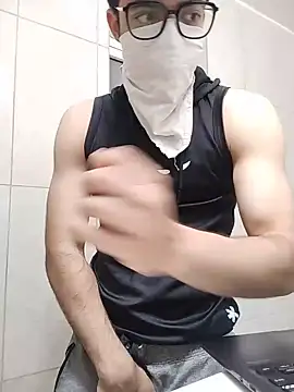 mrmasseur06 online show from 06/24/26, 07:13