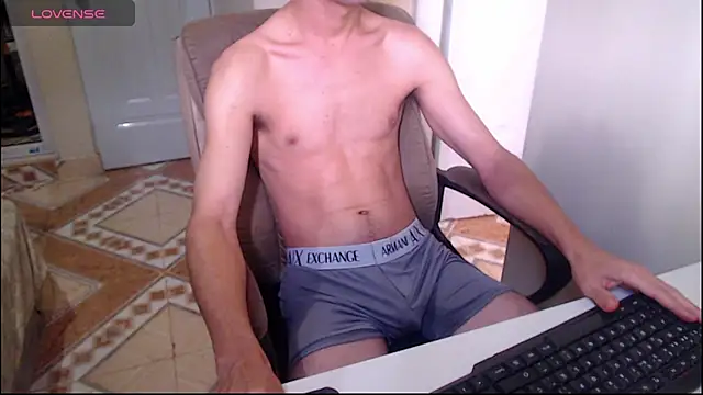 Snapshot of Sexxx20 chatting on 02/25/26, 04:49 Sexxx20 online show from 02/25/26, 04:49