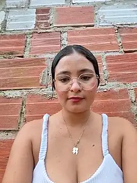 Lily-o online show from 11/05/25, 09:26