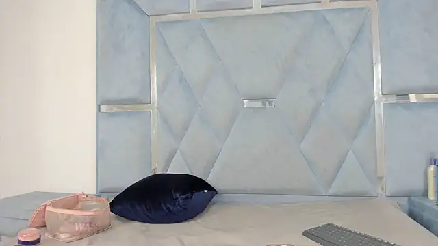 daizasm online show from 12/17/25, 12:44