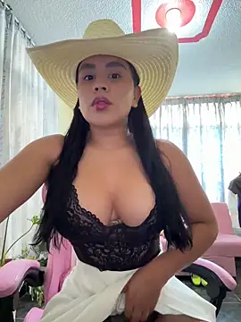 laure torres online show from 03/25/26, 07:09