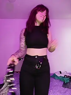 Amber-08 online show from 12/17/25, 01:39