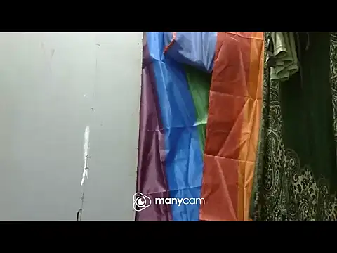 juicycum069 online show from 11/16/25, 10:54