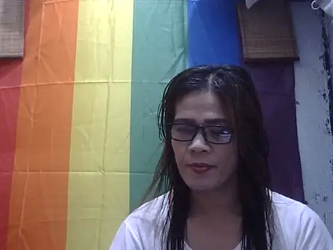 Snapshot of juicycum069 chatting on 07/17/26, 06:42 juicycum069 online show from 07/17/26, 06:42