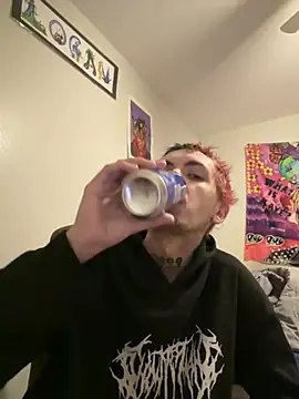 Capwildd 124 online show from 06/25/26, 11:59