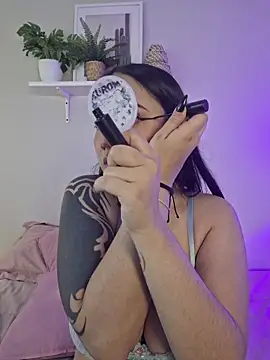 Abby Garciaa online show from 11/27/25, 08:55