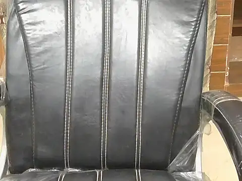 Diyaa Singh online show from 04/22/26, 08:17