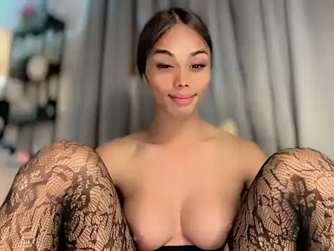 Snapshot of vikkylustfullgodess chatting on 07/08/26, 02:54 vikkylustfullgodess online show from 07/08/26, 02:54