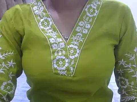 SONIYA 47 online show from 10/02/25, 06:15