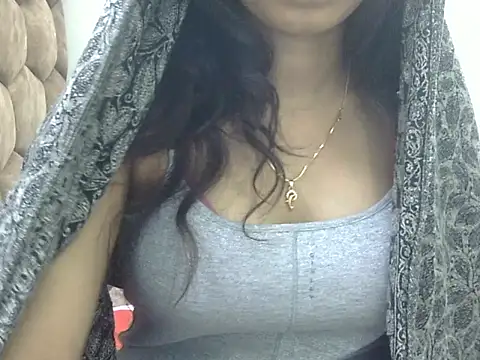 SONIYA 47 online show from 12/22/25, 07:11