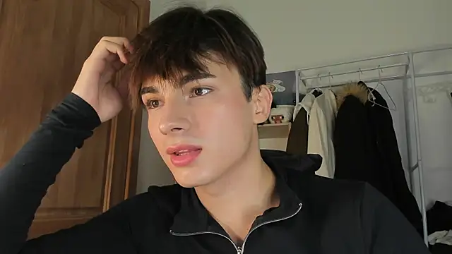 mystic evan online show from 10/19/25, 09:59