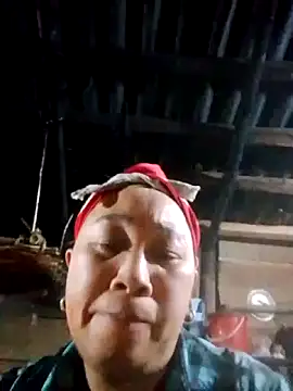 Mamapm20 online show from 12/05/25, 12:03