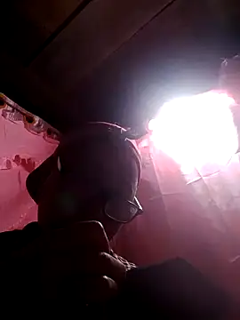 Mamapm20 online show from 12/15/25, 10:03