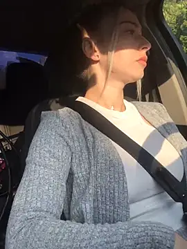 Snapshot of Reina_Cummings chatting on 09/09/25, 05:29 Reina Cummings online show from 09/09/25, 05:29