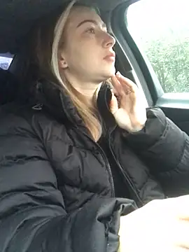 Snapshot of Reina_Cummings chatting on 10/03/25, 05:04 Reina Cummings online show from 10/03/25, 05:04