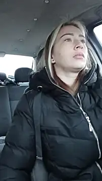 Snapshot of Reina_Cummings chatting on 12/16/25, 06:07 Reina Cummings online show from 12/16/25, 06:07