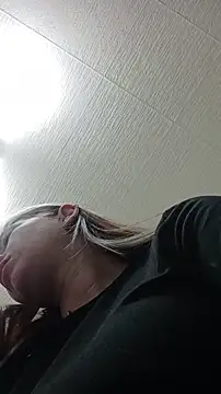 Snapshot of Reina_Cummings chatting on 01/07/26, 06:16 Reina Cummings online show from 01/07/26, 06:16