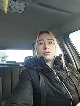 Snapshot of Reina_Cummings chatting on 02/03/26, 06:40 Reina Cummings online show from 02/03/26, 06:40