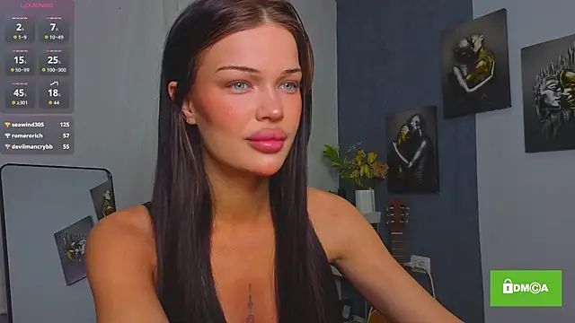 Katrinafoxxx online show from 10/28/25, 03:47