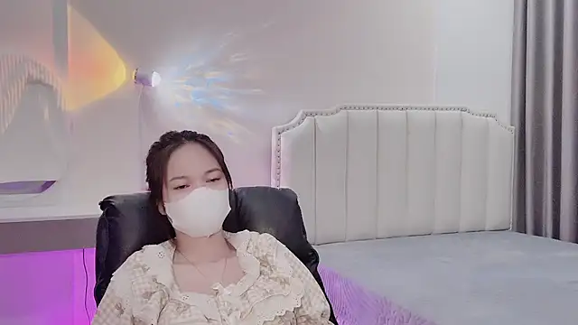  Dorry  online show from 11/17/25, 04:24