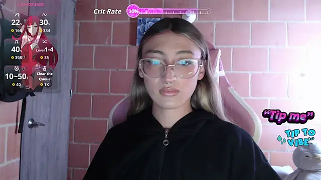 Snapshot of Andrea_camilaaa chatting on 09/29/25, 04:34 Andrea camilaaa online show from 09/29/25, 04:34