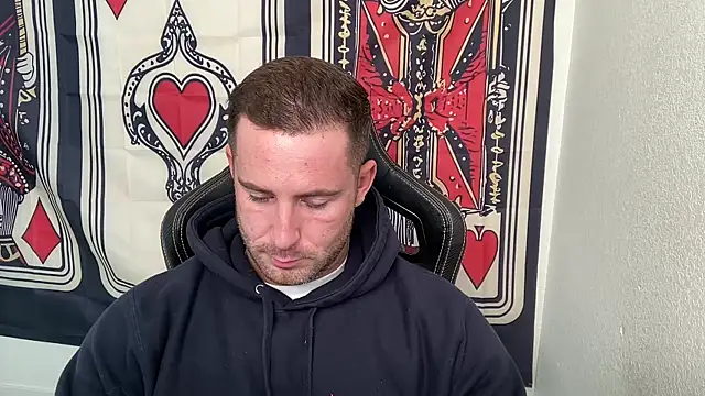 Snapshot of brettmycles28 chatting on 12/04/25, 06:27 brettmycles28 online show from 12/04/25, 06:27