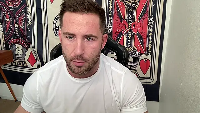 Snapshot of brettmycles28 chatting on 12/15/25, 05:39 brettmycles28 online show from 12/15/25, 05:39