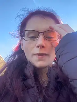 raen001 online show from 11/21/25, 09:52